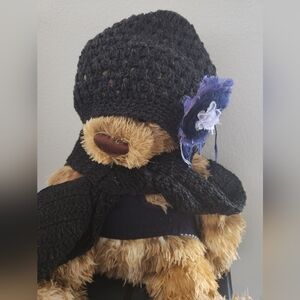 Crochet hat with scarf